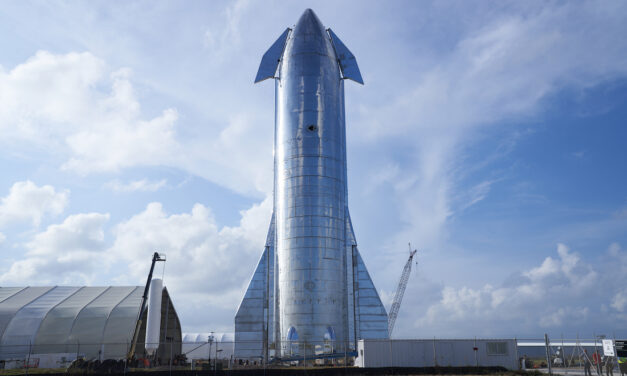 Elon Musk Has Ambitious Expectations for SpaceX Starship Prototype