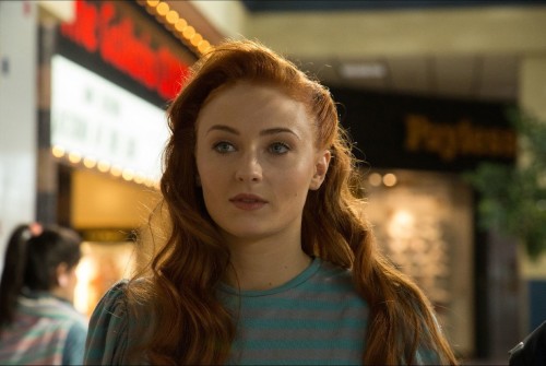 Jean Grey Actress Sophie Turner Defines Her Character as Insecure but Powerful