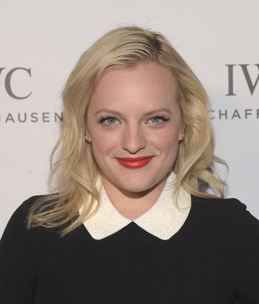 Elisabeth Moss to Star in Hulu’s Adaptation of Margaret Atwood’s The Handmaid’s Tale