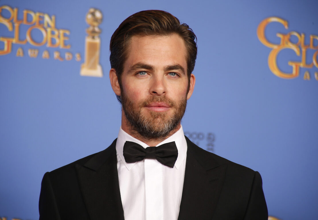 Chris Pine will star in Paramount's Dungeons & Dragons.