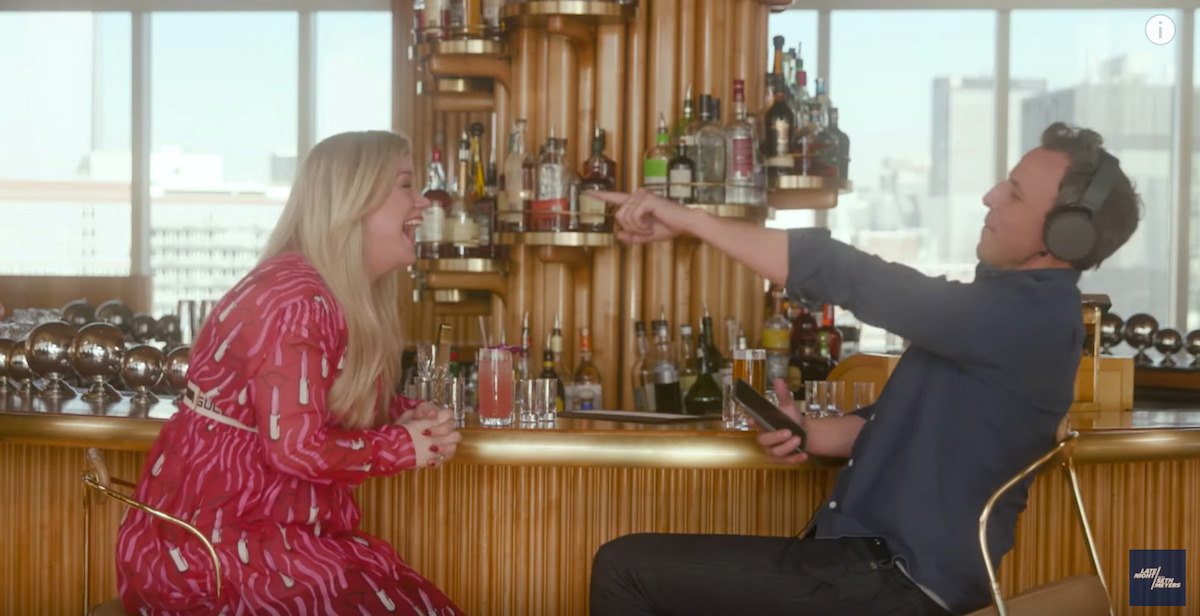 Kelly Clarkson and Seth Meyers Get Delightfully Drunk in Late Night Segment