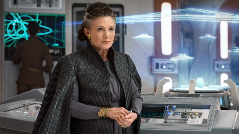 STAR WARS: EPISODE IX Addresses Leia in a ‘Really Beautiful Way’ Says Oscar Isaac