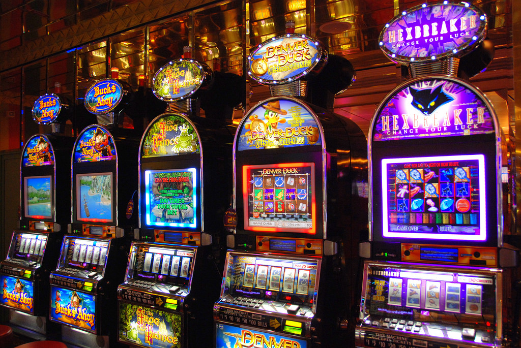 grand bazaar Slot Machine