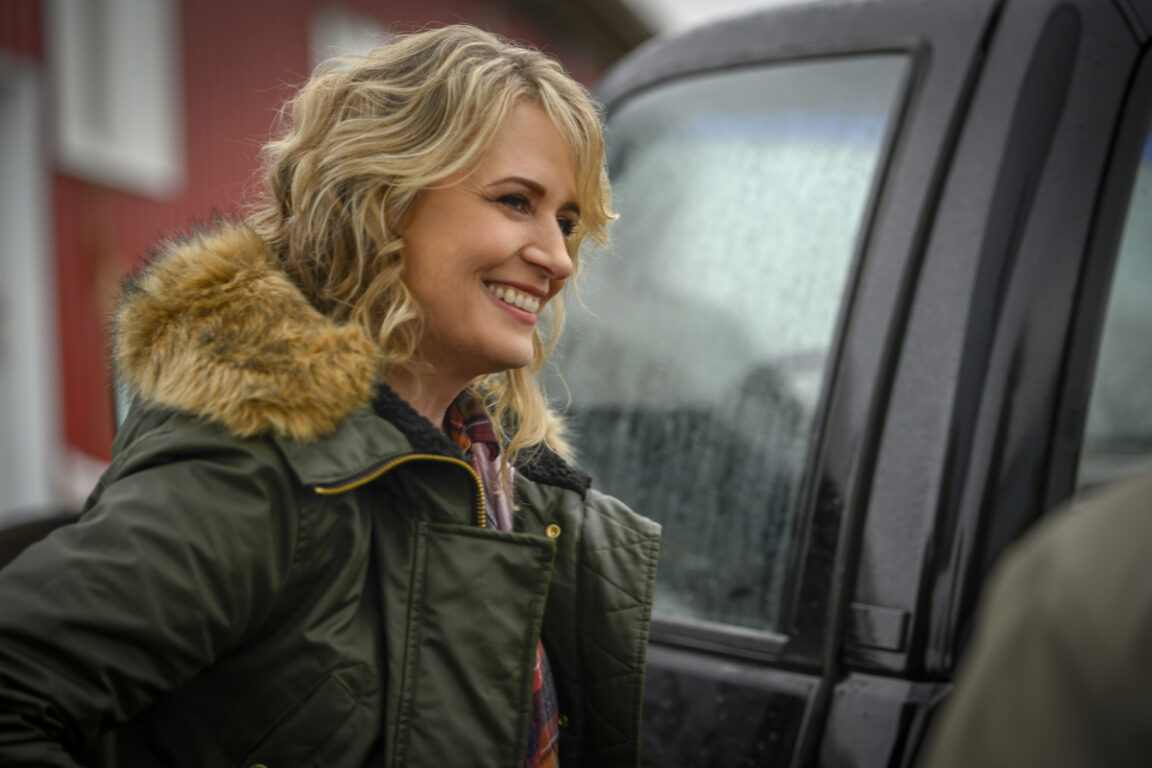 Mary Winchester is happy to have a guest