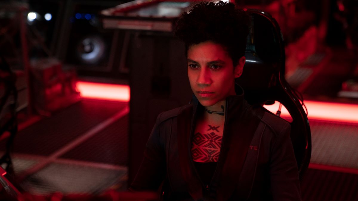 Still of Dominique Tipper in The Expanse Season 6 Episode 2, "Azure Dragon."