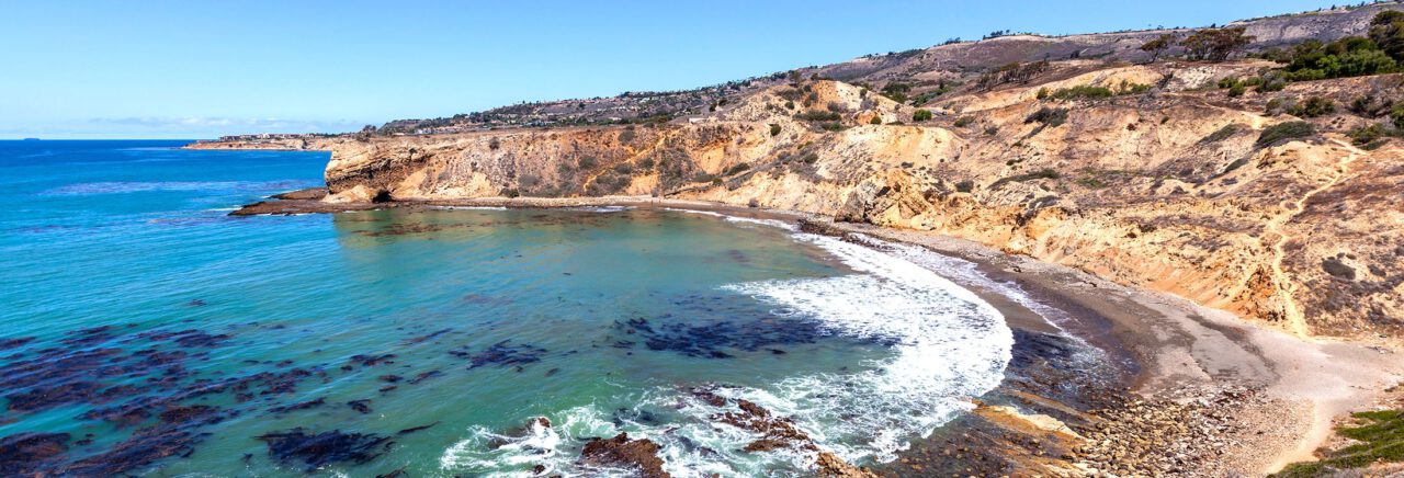 Golden Cove beach in Rancho Palos Verdes, California serves as a backdrop for the Daestrom institute in star trek: picard