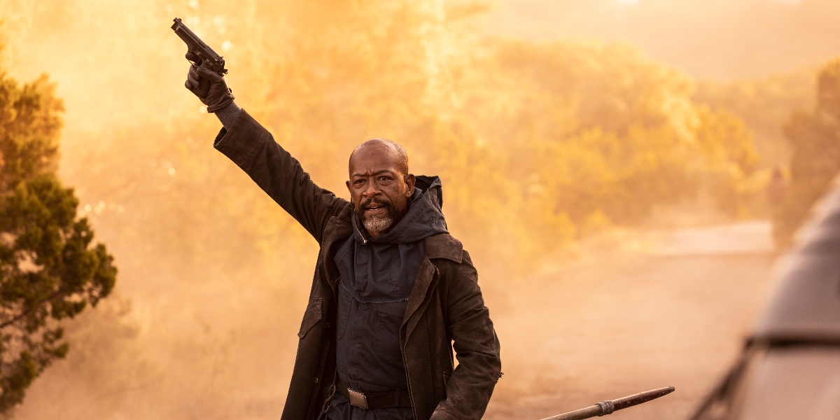 Morgan distracts a horde of walkers on Fear the Walking Dead