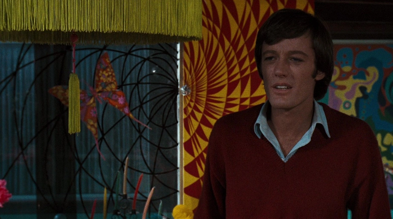 Peter Fonda enters the room in Roger Corman's The Trip