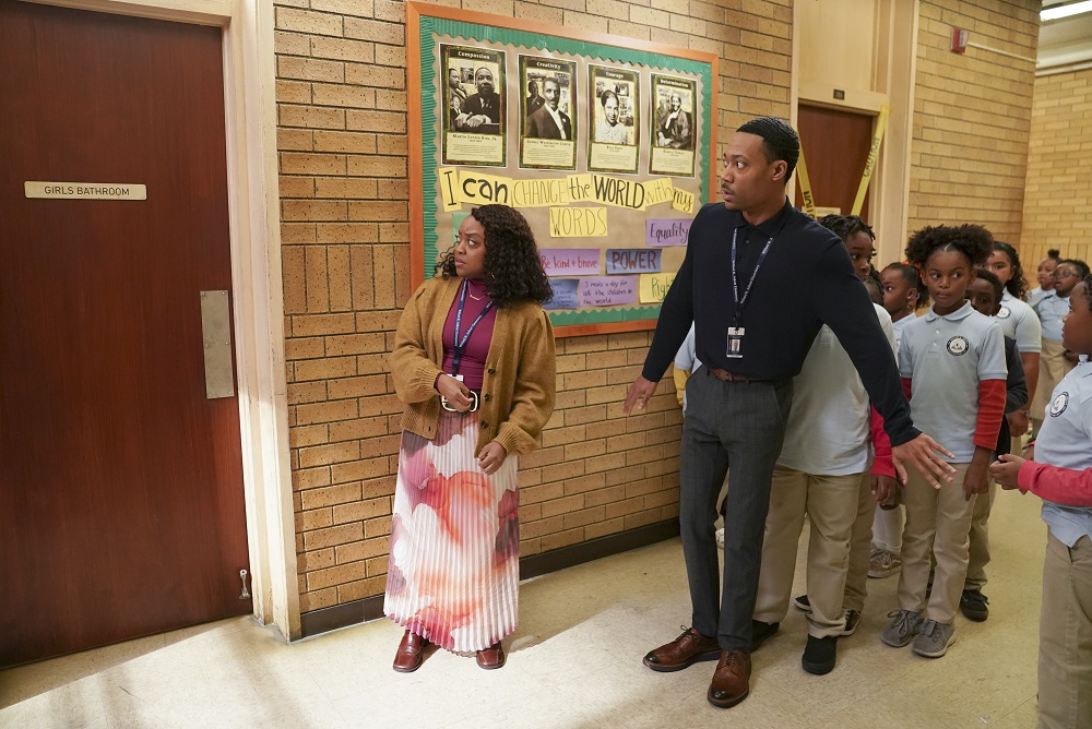 Janina and Gregory stand in front of their students while waiting for the bathroom in Abbott Elementary Season 2 Episode 5, "Juice."