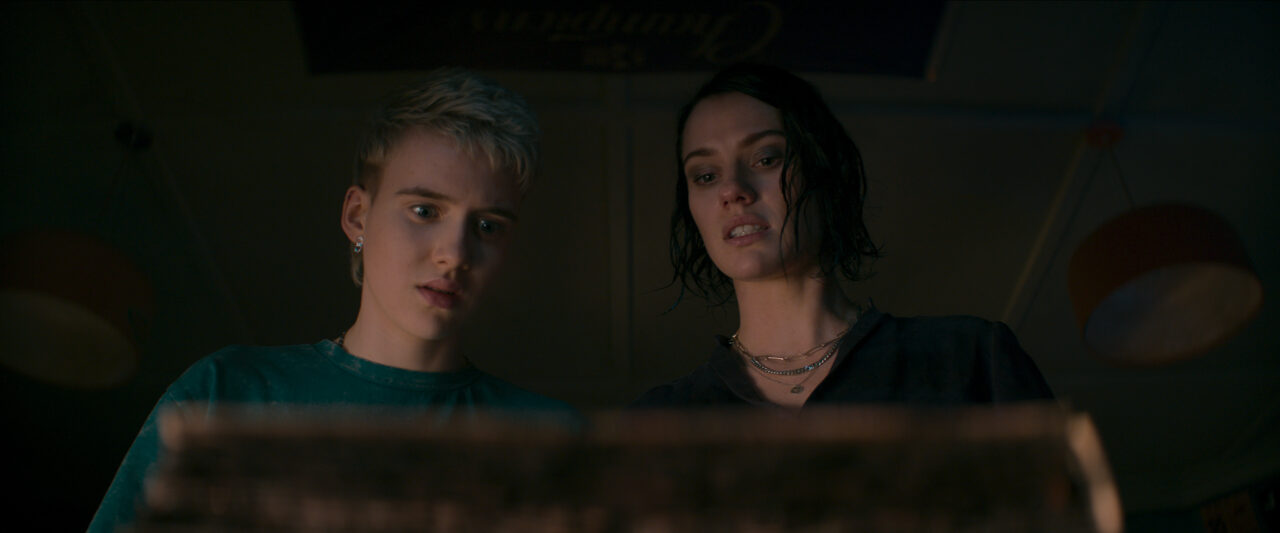 Morgan Davies as Danny and Lilly Sullivan as Beth in Evil Dead Rise