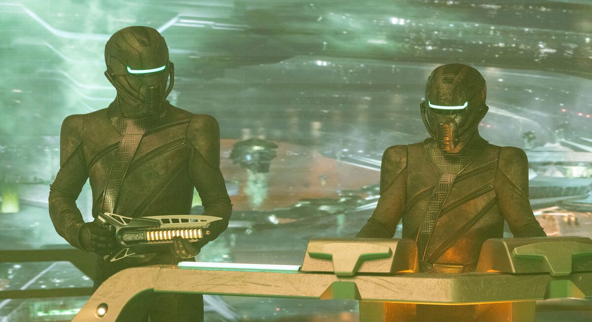 Two Breen at stations on the bridge in Star Trek: Discovery Season 5.