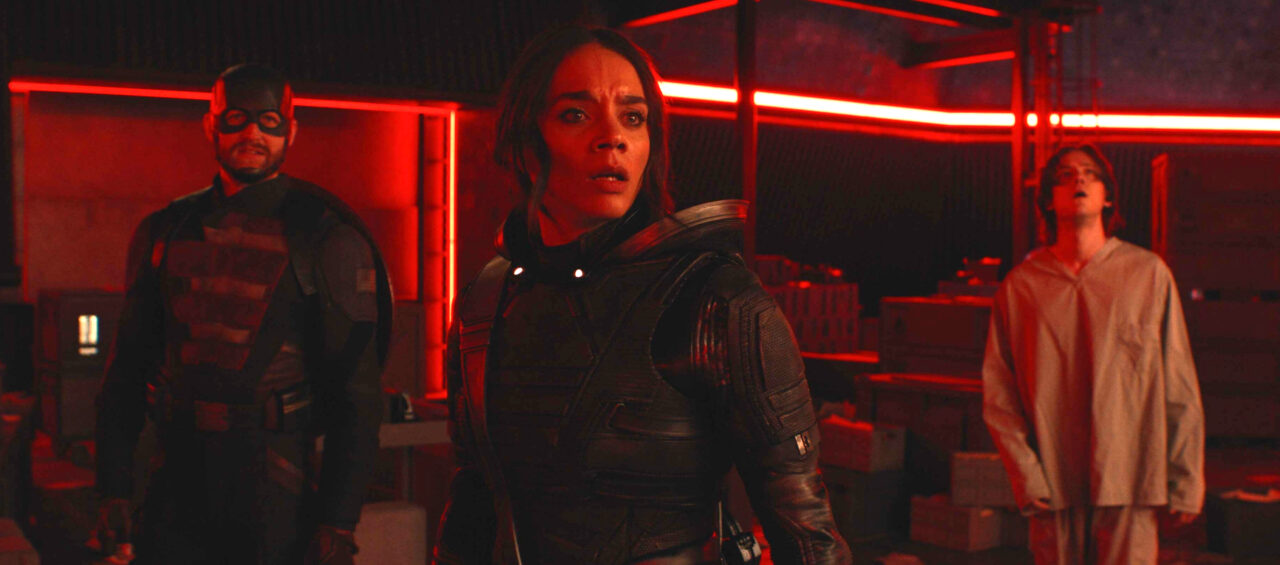 Walker (Wyatt Russell), Ghost (Hannah John-Kamen) and Bob (Lewis Pullman) try to escape the vault.